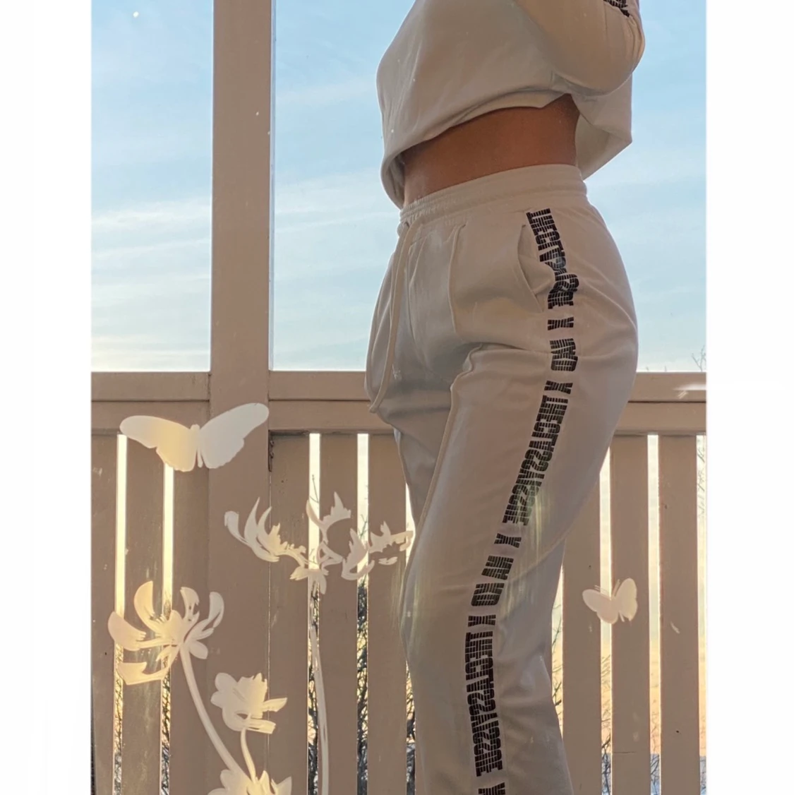 Vita byxor från nakd ”THE CLASSY ISSUE”