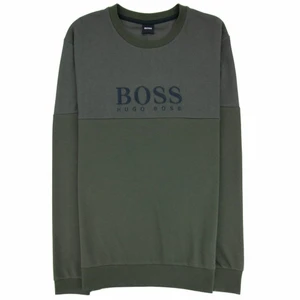 Hugo boss - Äkta Hugo boss tröja. Oanvänd. Köpt för 1300kr. Pris kan diskuteras. Detta är styckpris. Alltså säljs inte alla dessa tröjor för det priset. 