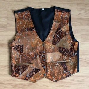 vintage väst - cool vintage väst i storlek M, köparen står för frakt💚