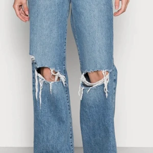 Gina trickot jeans 599kr  - Från Gina trickot vet inte vad det är för märke änvänd några gånger, gott skick 