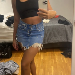 Jeanskjol - Skitsnygg jeanskjol!!!