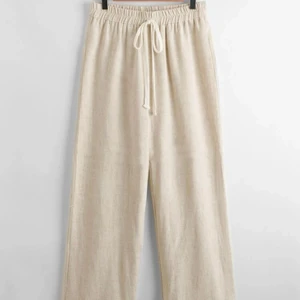 Linne byxor (lånad bild) - Säljer mina älskade linne byxor eftersom jag inte använder dom längre, är i jätte bra skick!! Bud givning