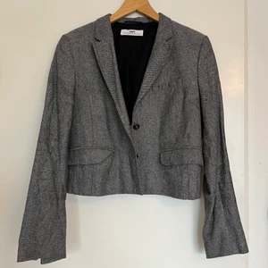 Hope kavaj - Supersöt croppad kavaj från hope