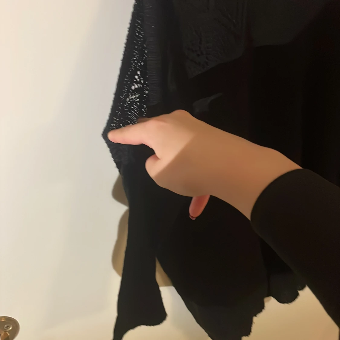 Stickad skön svart tröja  - 91