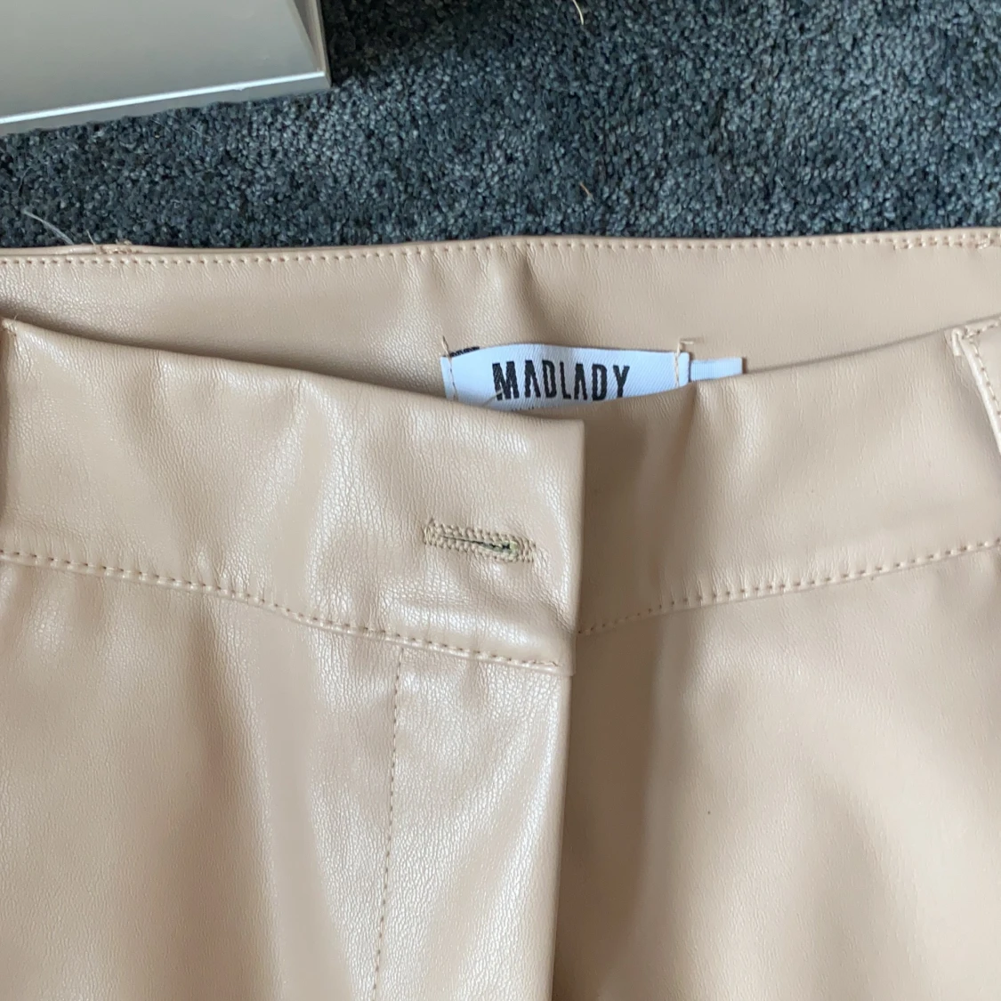 Madlady läder imitationsbyxor - 90
