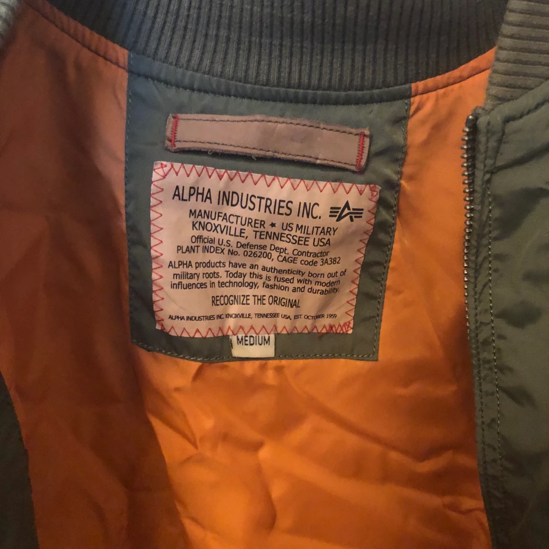 Alpha industries bomberna jacka Storlek M - 90