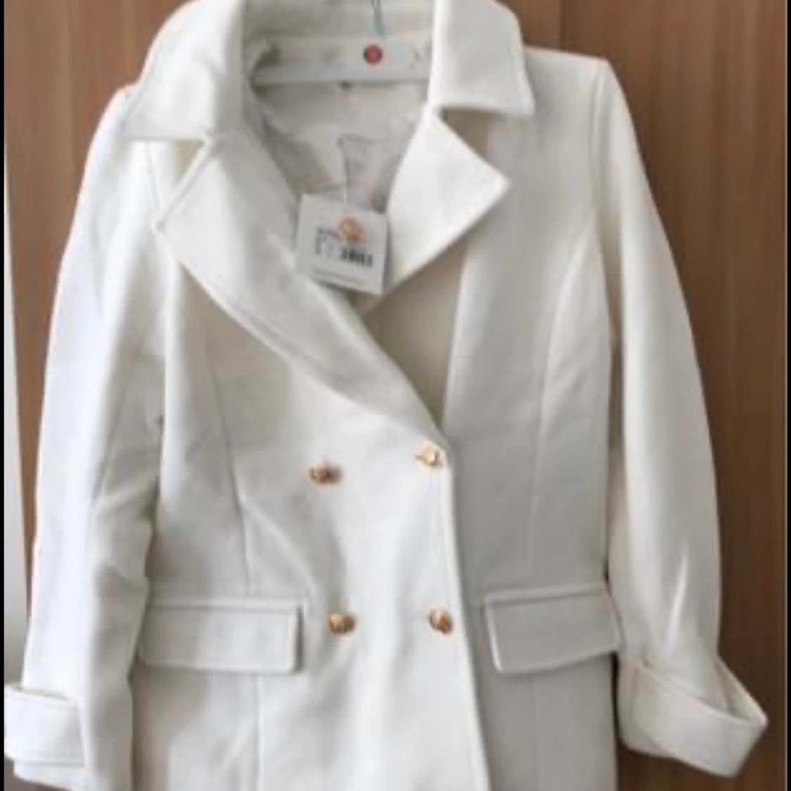 Vit Jacka oanvänd  storlek S - 91