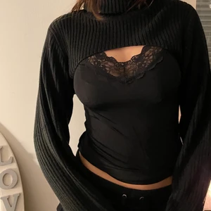 Topp - Intressekoll på den populära toppen från HM, storlek m☺️