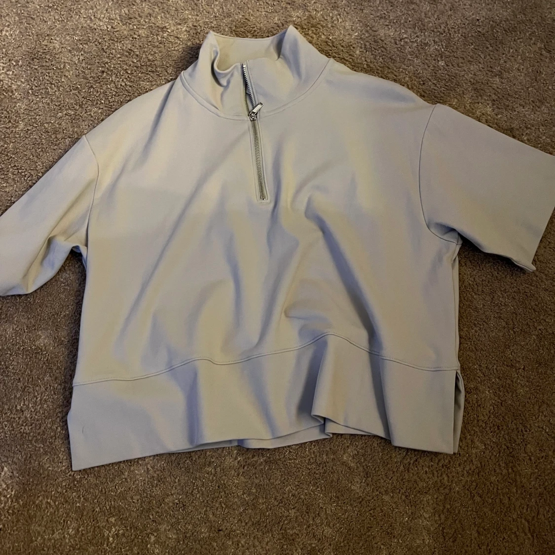 Tröja från H&M aldrig använd i storlek S