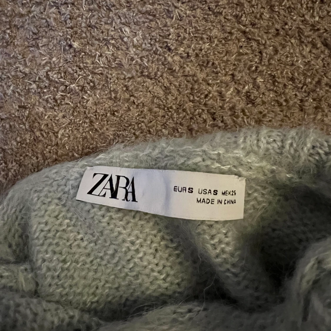 Väst från Zara i storlek S - 90