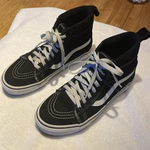 Vans skor storlek 38 - Köpta för 1,5 år sedan bra skick 