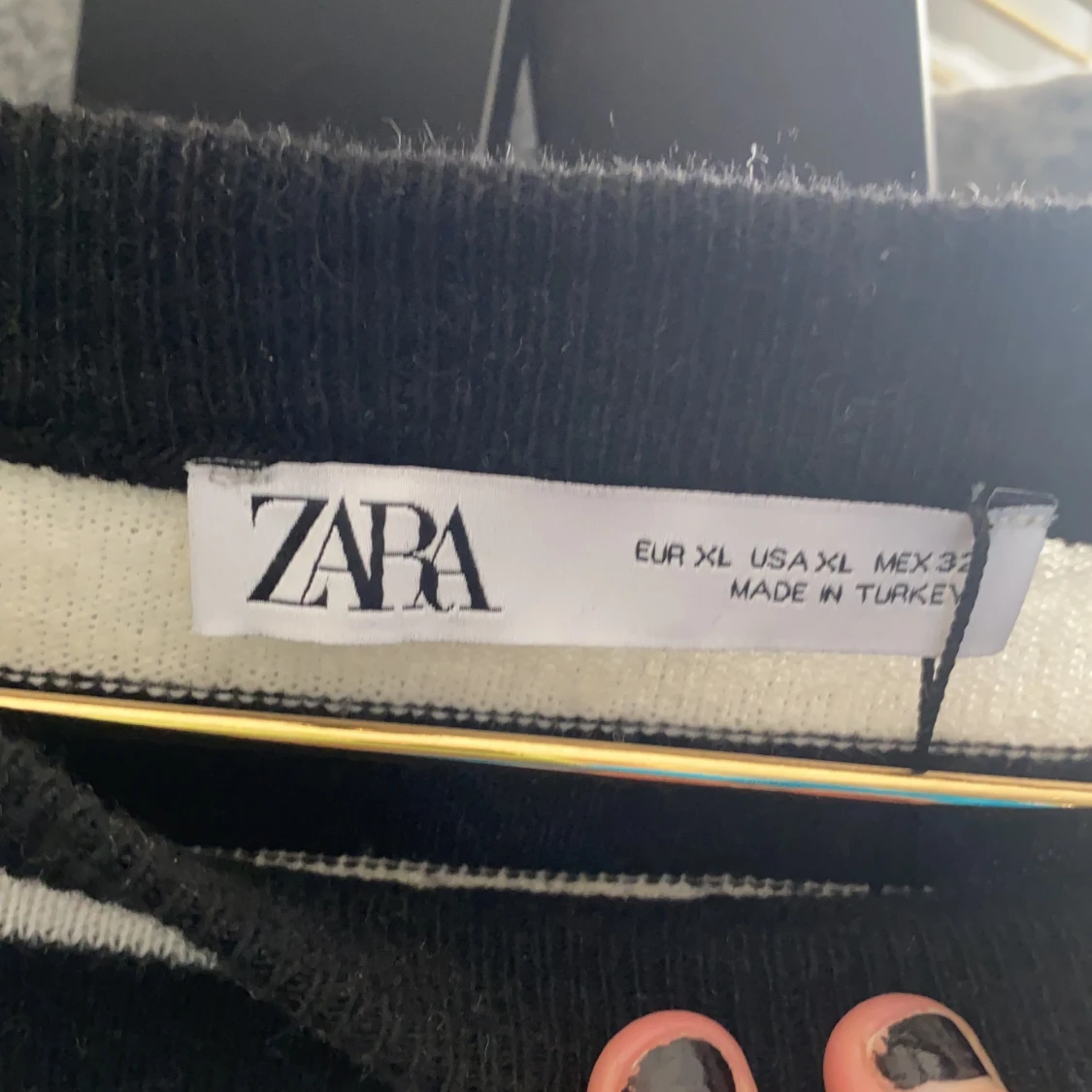 Randig Zara tröja  - 90