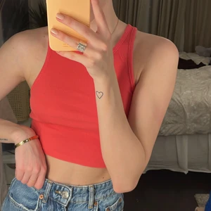 Linne - Super snyggt rosa linne från zara. Använt ett fåtal gånger 💖