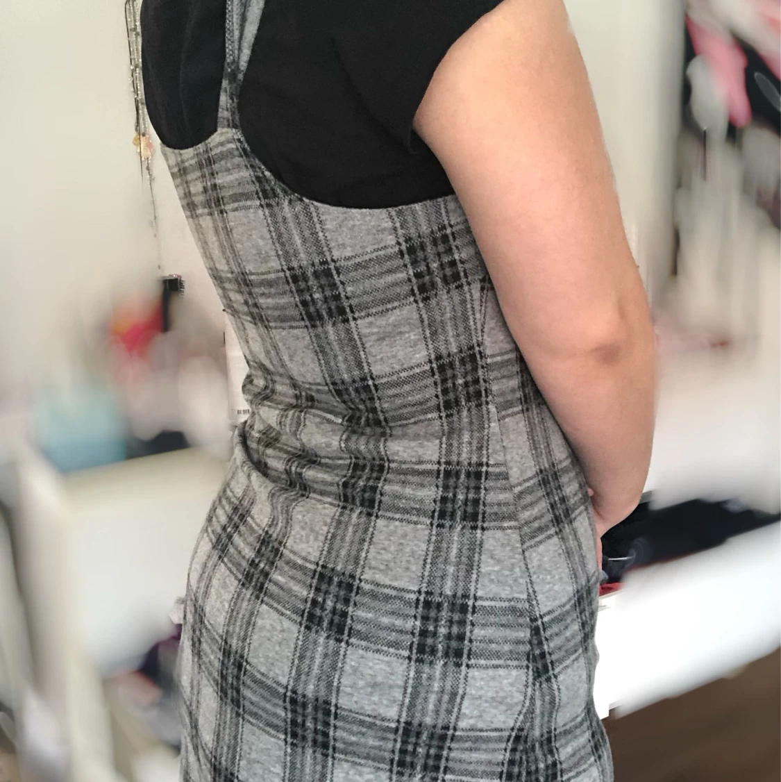 Snygg rutig klänning - 90