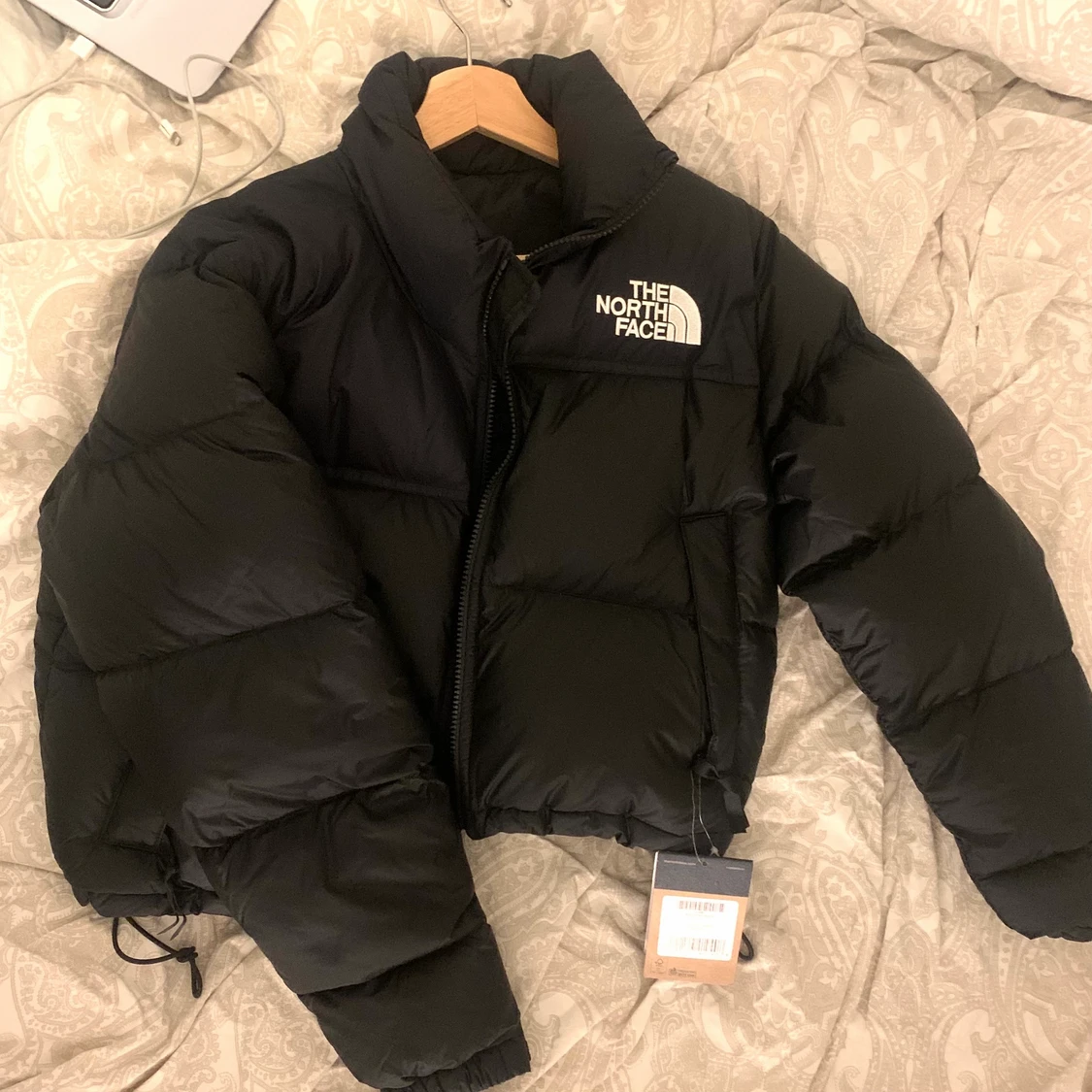 The North Face Nuptse crop jacka strl S