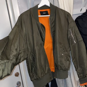 Bomberjacka  - Bomberjacka använd 2 gånger