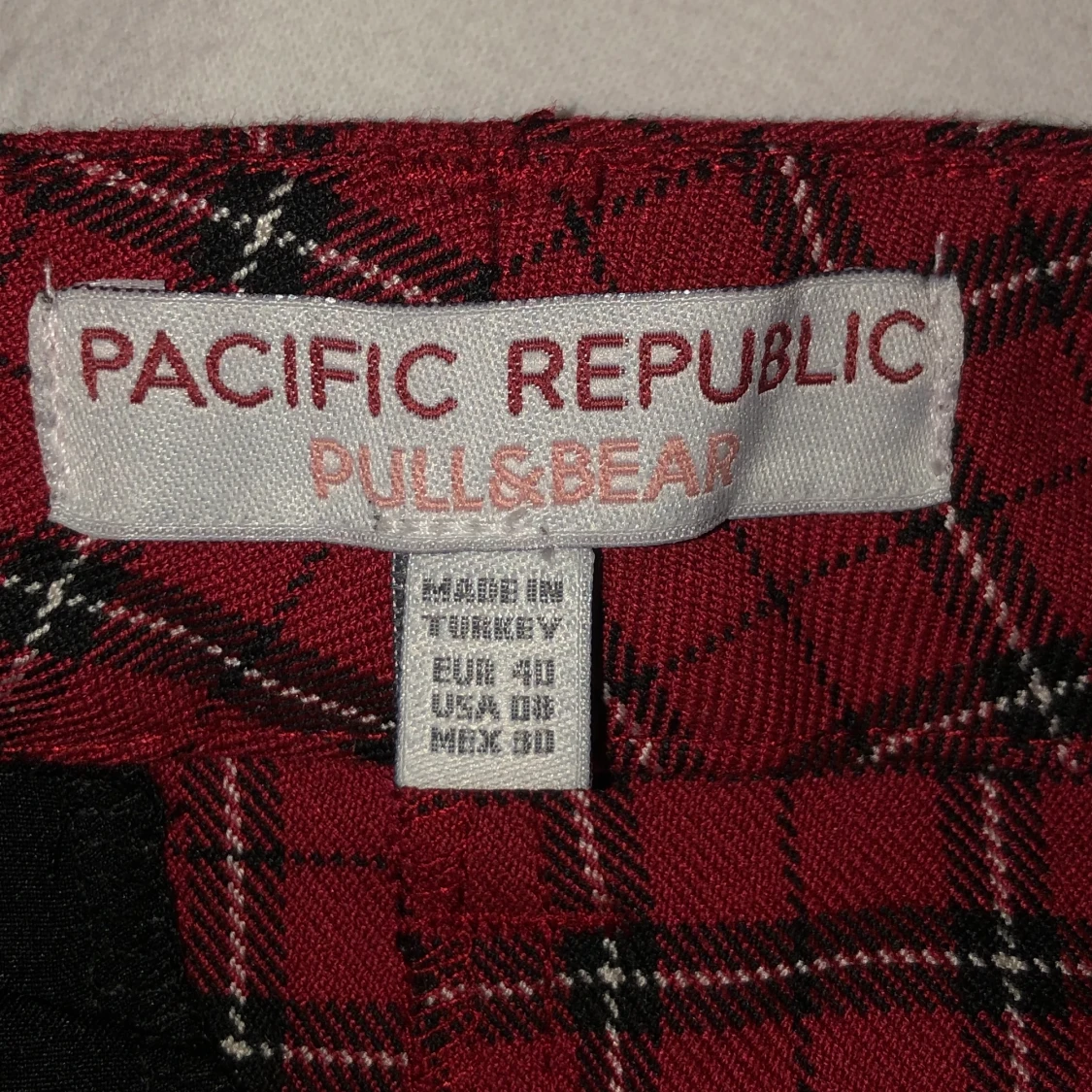 Röd rutiga byxor  - 91