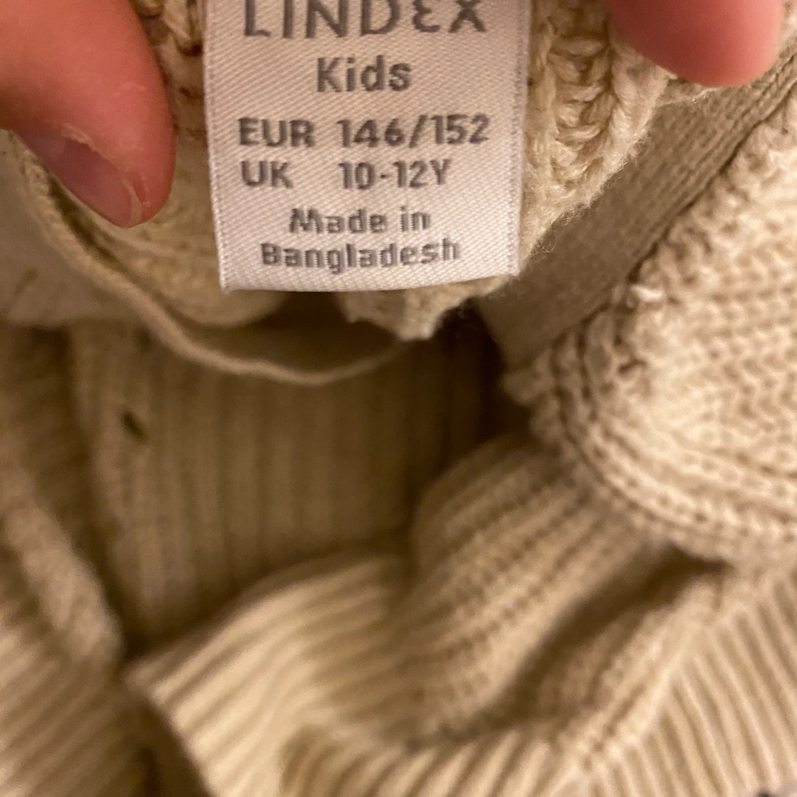  Hoppade stickad tjocktröja  - 91