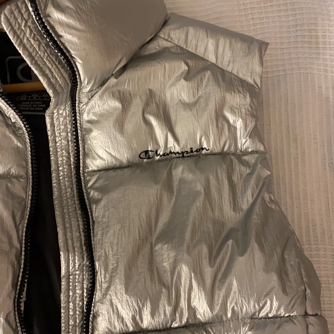 Silver vadderadväst! ⚡️⚡️⚡️🤩 - 90