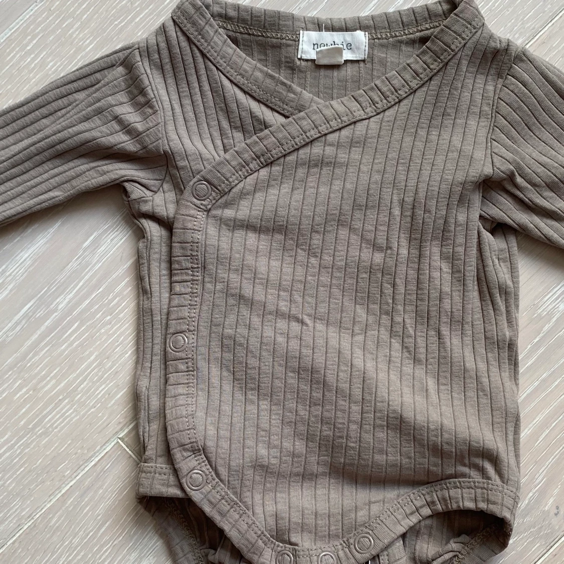 Body från Newbie storlek 56 - 91