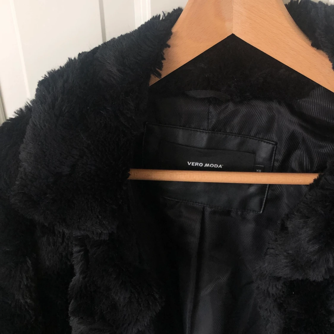 Jacka i fuskpäls - Vero Moda 🌻 - 90