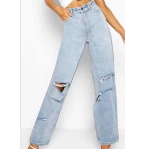 Boohoo jeans! - Använda 3 gånger! Skriv privat om du är intresserad✌🏼