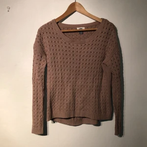 Stickad kofta strl XS - Superfin stickad kofta från Old Navy. Mycket bra skick och superskön!