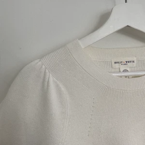 Stickad tröja - Trendig tröja från Lindex!! Använd en gång🤍