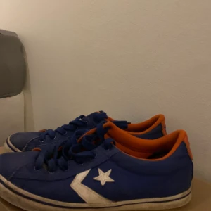 Converse strl 39 - Säljer mina converse i strl 39!! Så balla och snygga🤛🥶🥶