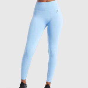 Gymshark fit seamless  - Helt nya tights från gymshark i storlek S! Säljer då jag råkade beställa två stycken. Frakt tillkommer, kan även mötas. Vid snabb affär: 370 kr