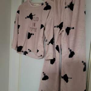 Brand New( Non-user) , soft and warm print pajama.