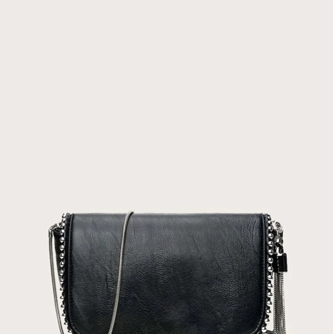 Jätte fin väska med nitar  - 90