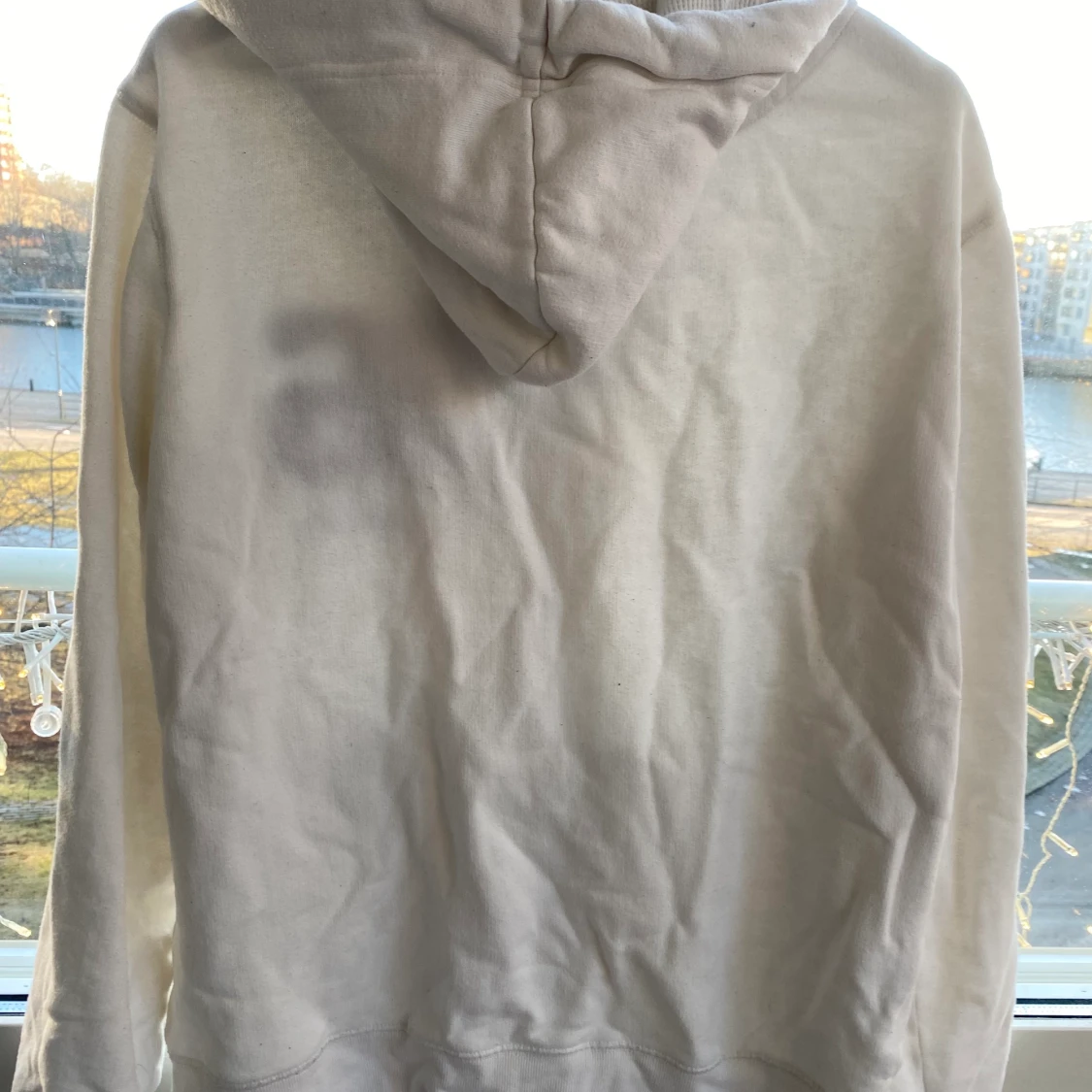 Vit tröja med dragkedja - 90