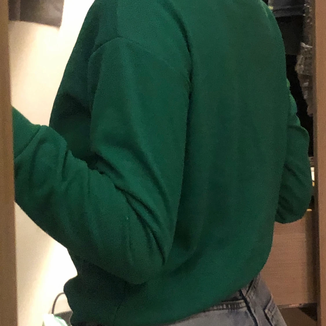 Grön H&M tröja - 90