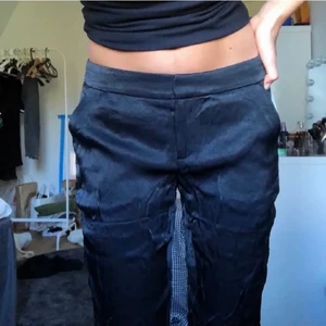 Kostymbyxor - Snygga kostymbyxor, först till kvarn