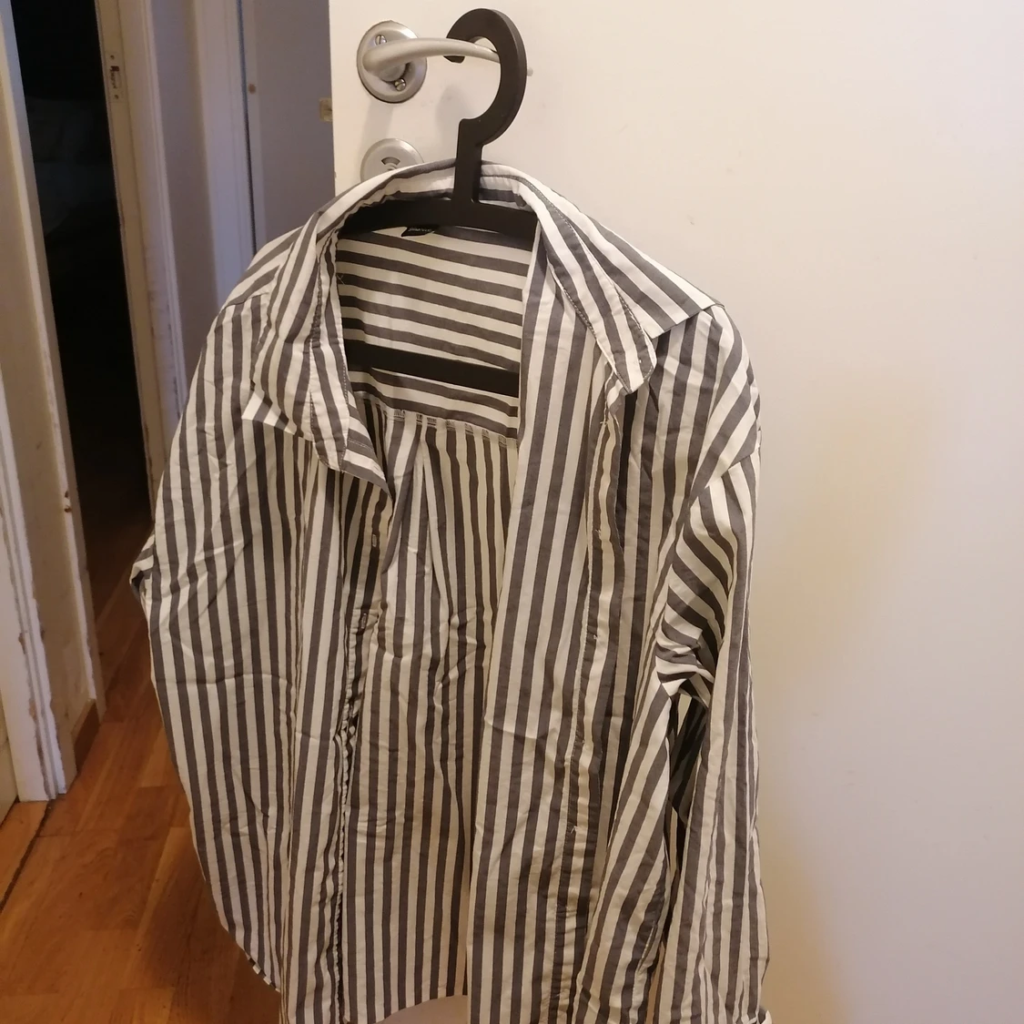 Skjorta st 44 från gina 