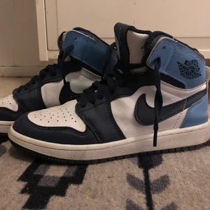 Jordans - Säljer mina jordans då de nt kommer till användning. Andvända Max 5 ggr. Snabb affär prioriteras så priset går att diskuteras ❤️