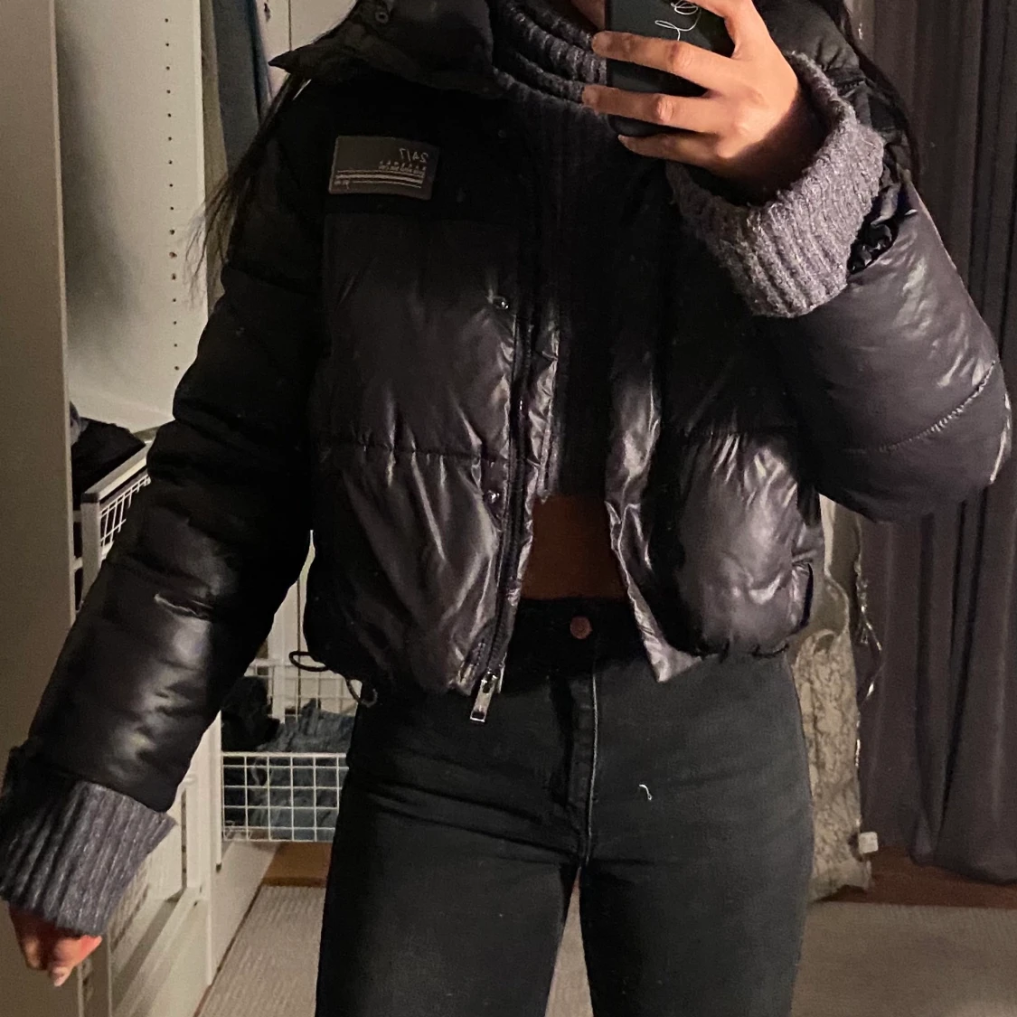 Svart vinterjacka från Bershka  - 90