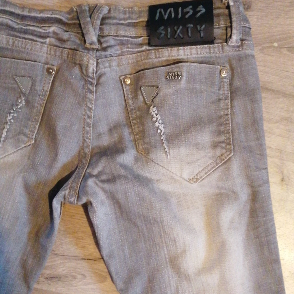 Miss sixty oldie - 91