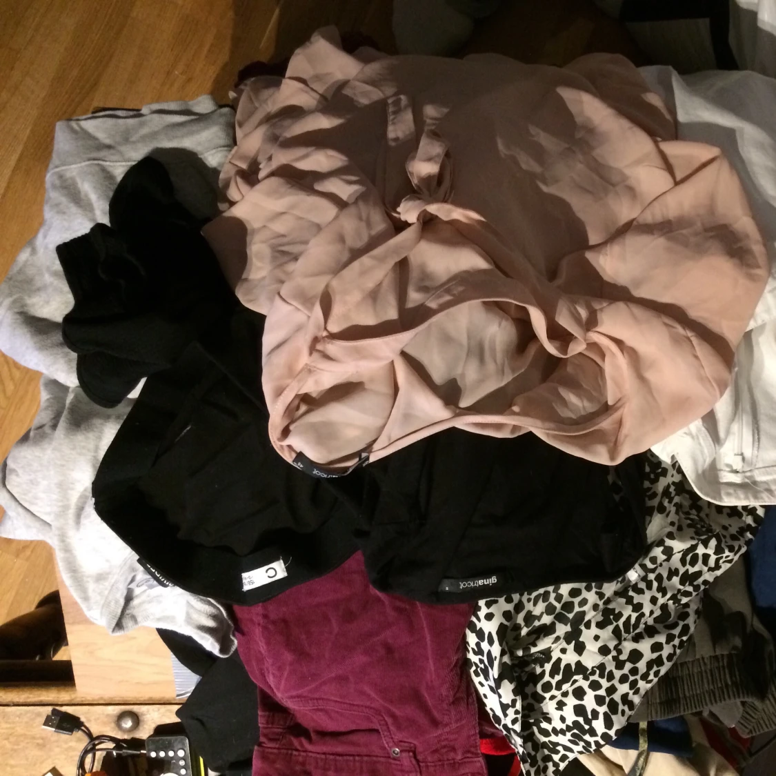 VeroModa,Cubus,GinaTricot,Divided,H&M,mm - 91