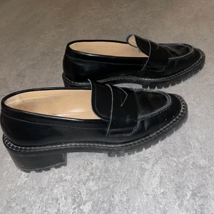 Loafers - Ett par loafers från &other stories, endast använda ett fåtal gånger. 