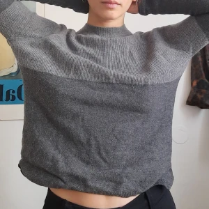 Tröja - Från Mango. Använt skick.