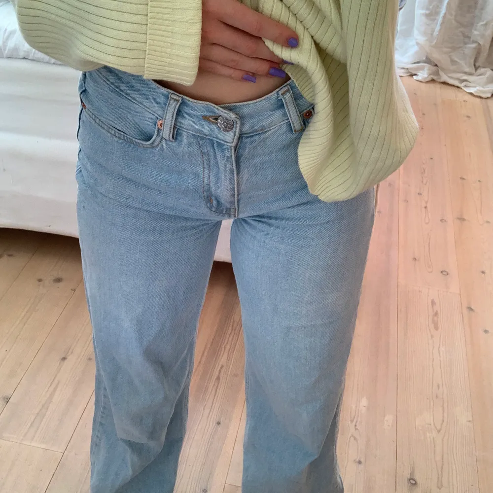 Ljusa jeans från junkyard, fint skick. Jeans & Byxor.