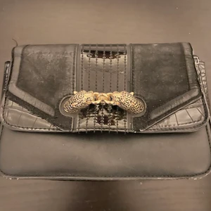 Väska  - Väska i helt okej skick