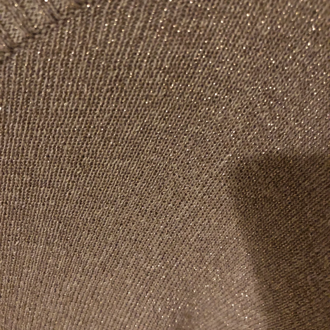 Glittrig tröja  - 91