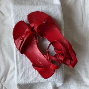 red darling sandals❤️