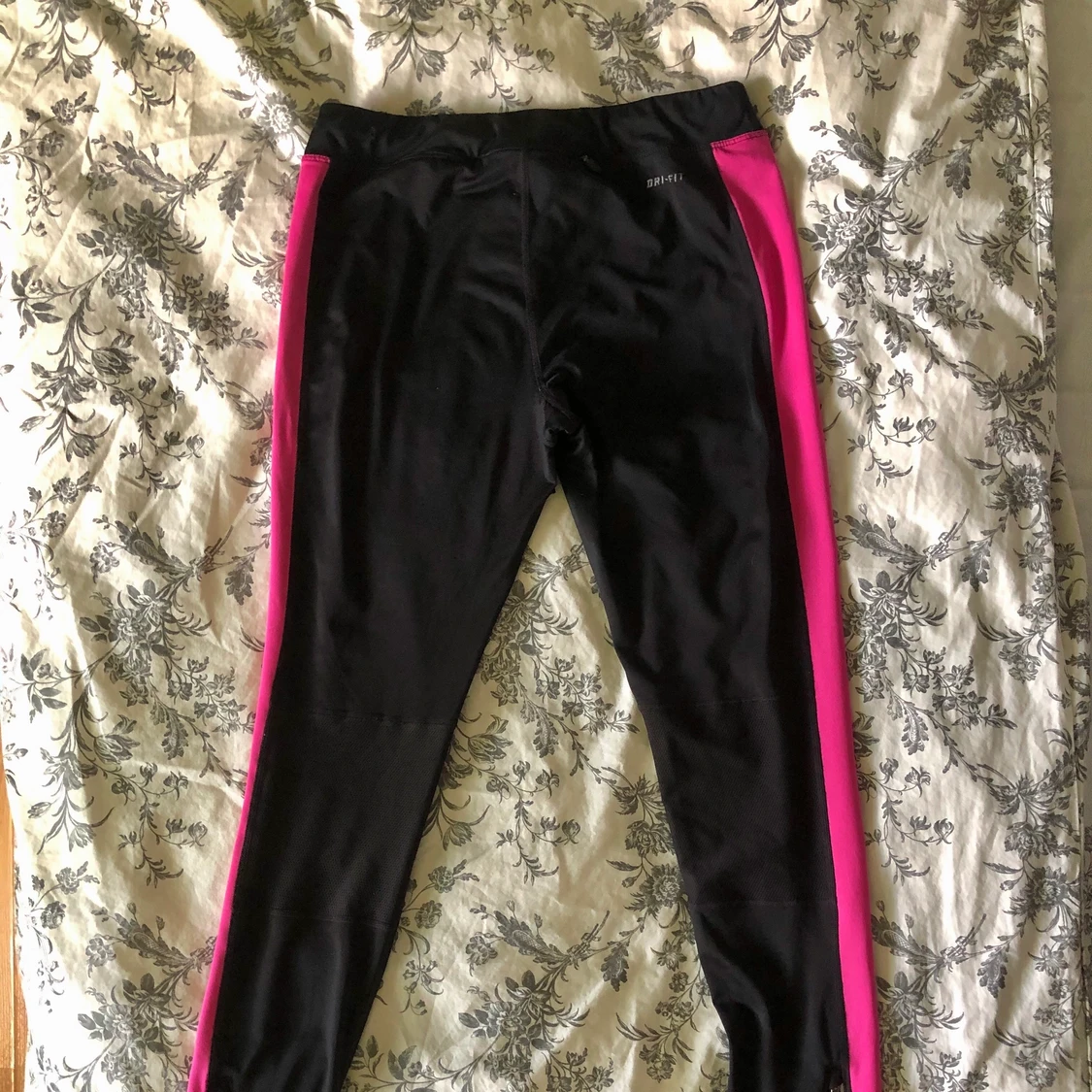 Nike leggings / tränings byxor / gym  - 90
