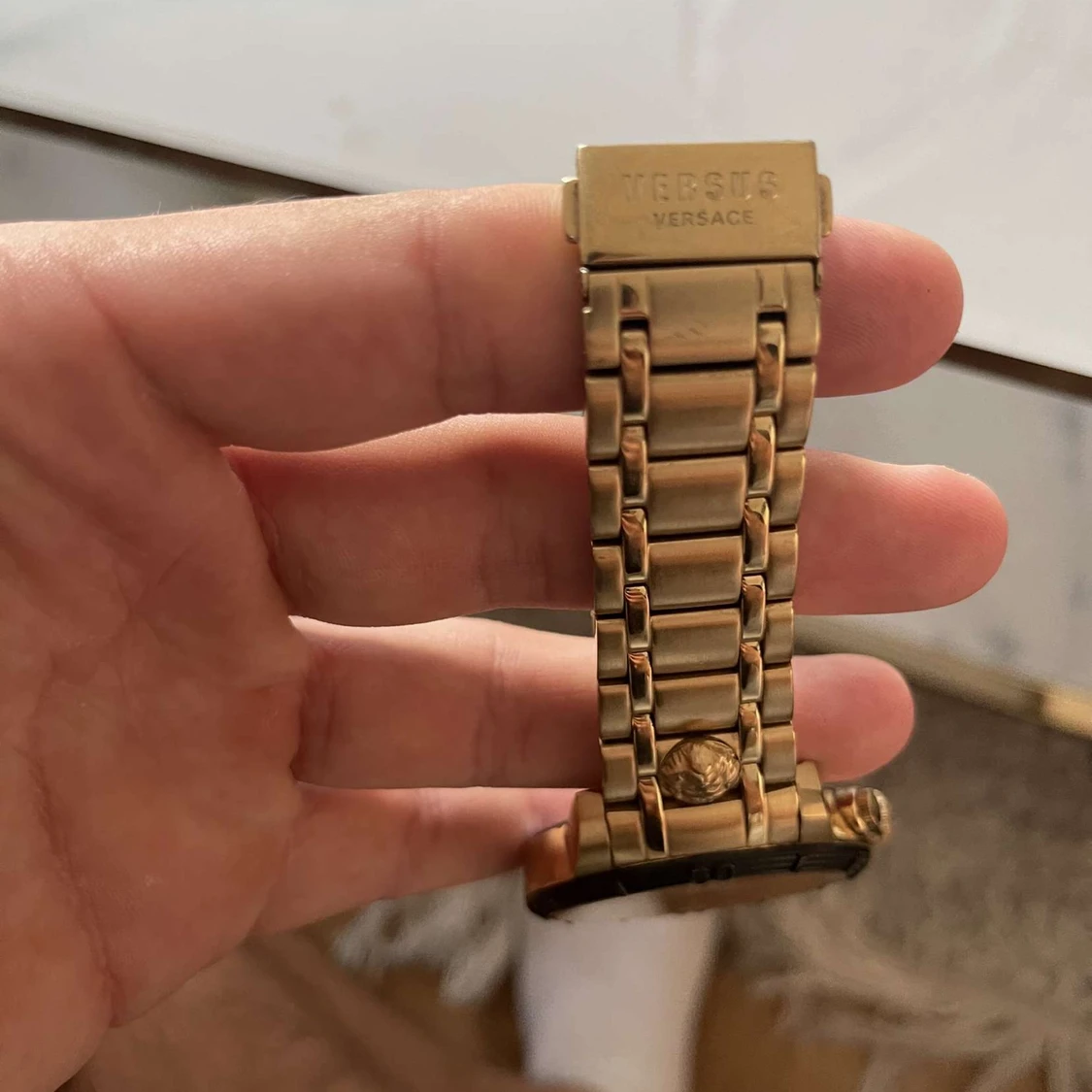 Versace klocka  - 90