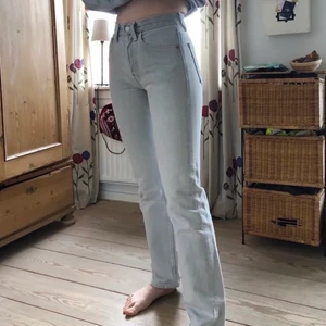 Vintage Levis - Snygga vintage Levis, små i storleken pga vintage!!