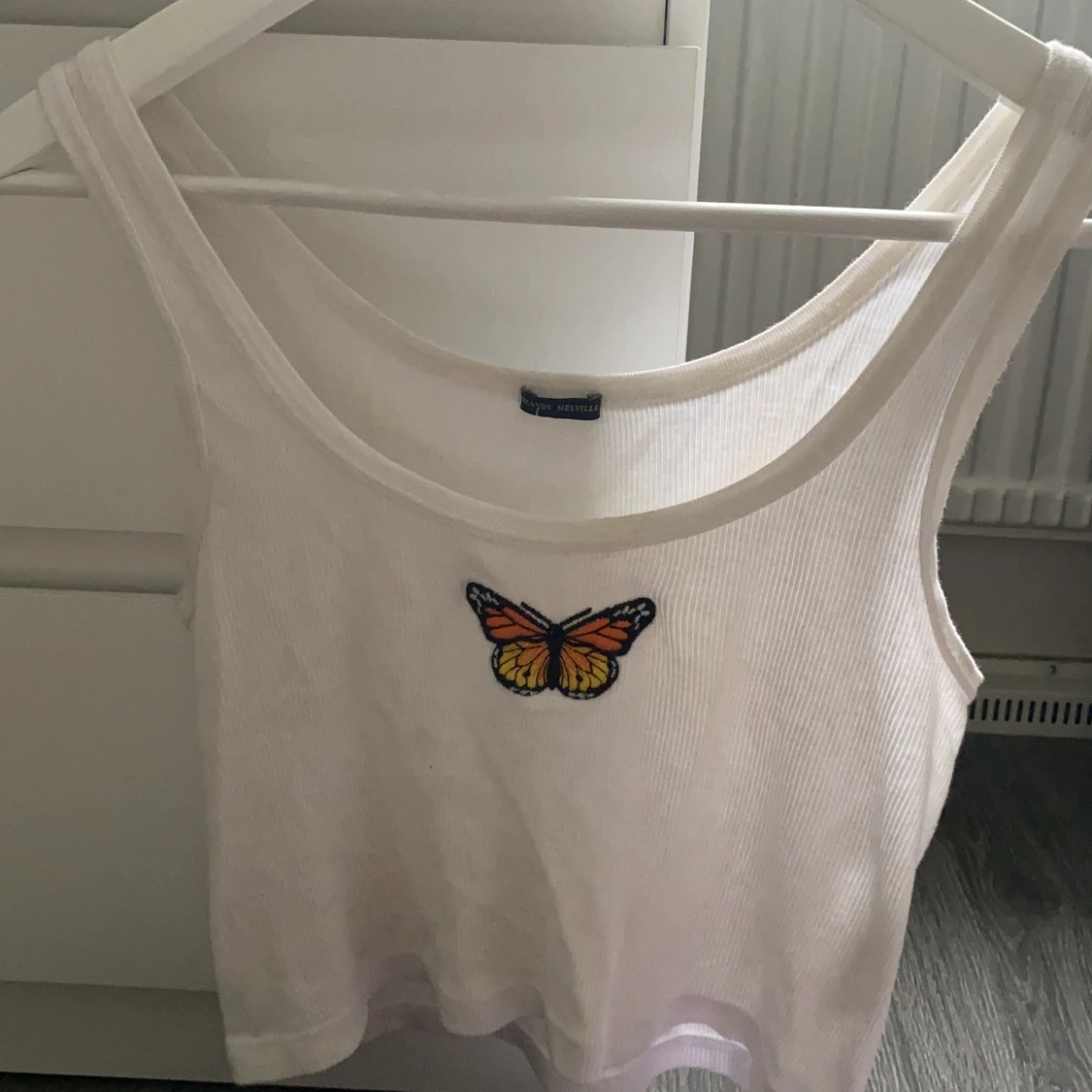 brandy melville fjärilslinne